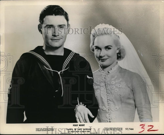 1953 Press Photo ronald Lewis and Shirley Eaton - cvp80376 - Historic Images