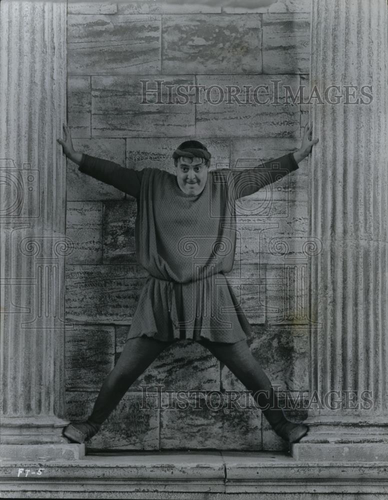 1967 Press Photo Zero Mostel in A Funny Thing Happened on the Way to the Forum - Historic Images