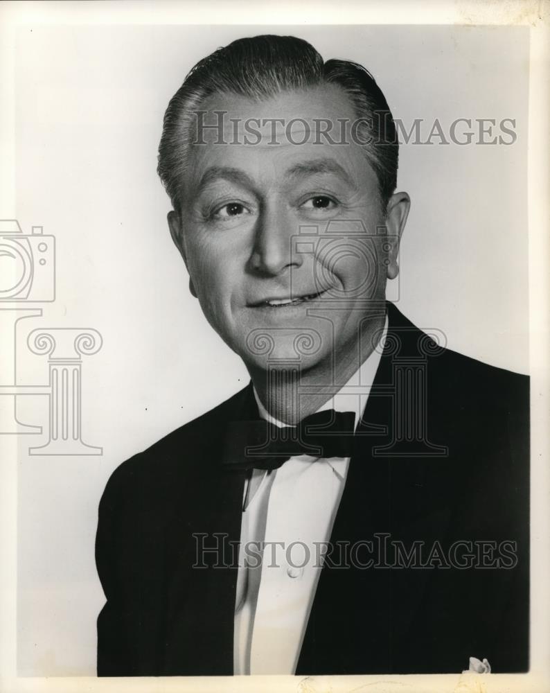 1960 Press Photo NBC presents TV Guide Award Show with Robert Young - cvp80203 - Historic Images