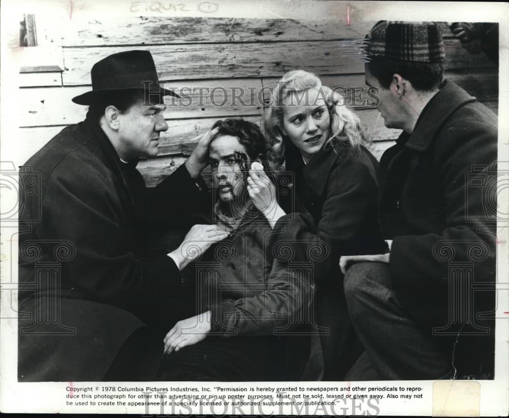 1979 Press Photo Eva Marie Saint &amp; Karl Malden in On the Waterfront - cvp80576 - Historic Images