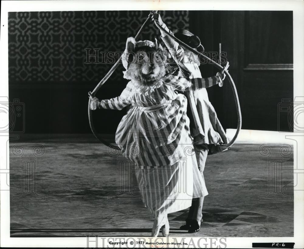 1972 Press Photo Peter Rabbit & The Tale of Beatrix Potter - cvp80611 - Historic Images