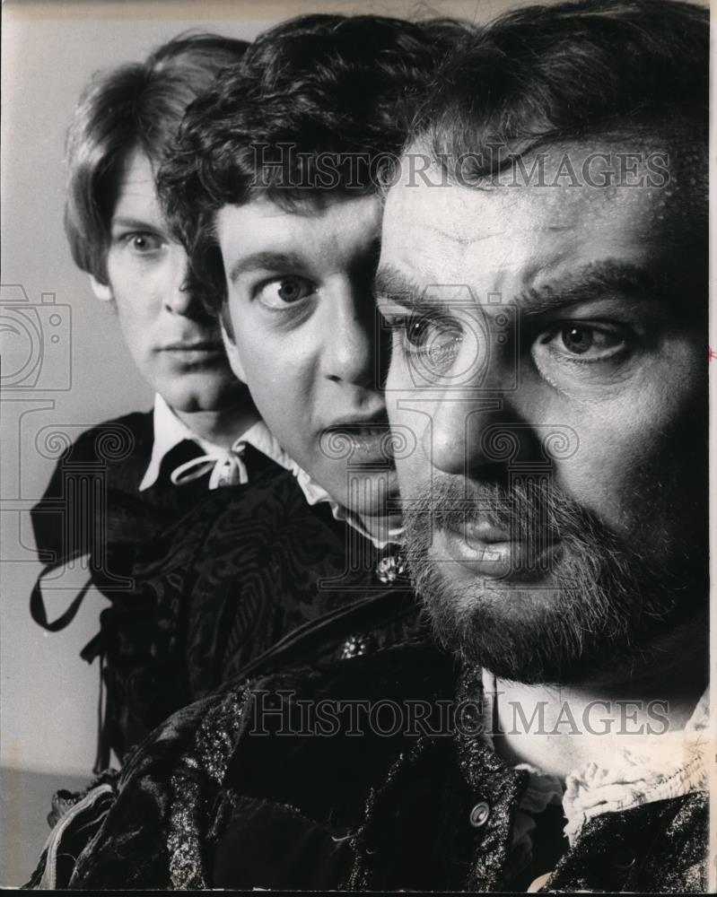 1969 Press Photo George Backman, Brian Murray, and W.B. Brydon in Rosencrantz - Historic Images