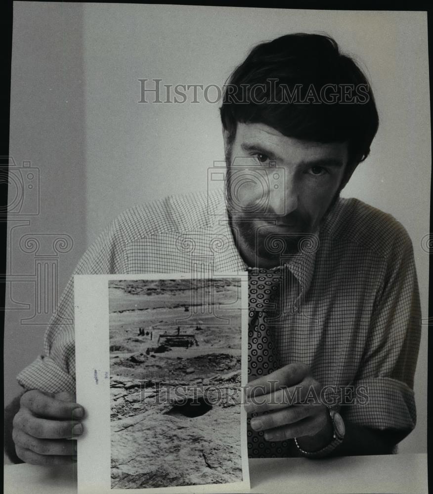 1979 Press Photo Archeologist Michael Hoffman - spx05373 - Historic Images
