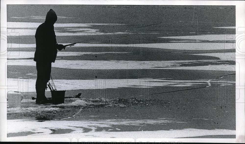 Undated Press Photo Ice Fisherman waits for a nibble at Sandusky Bay - neb69446 - Historic Images