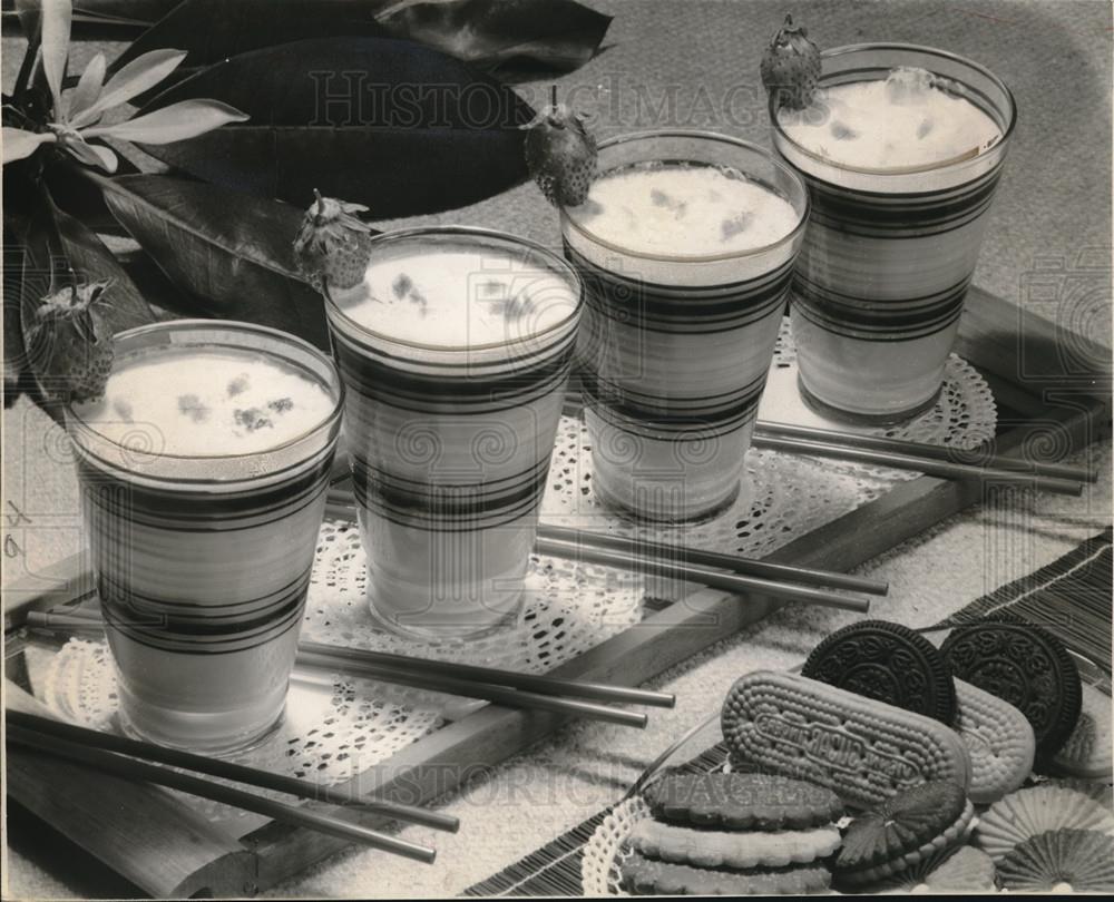 1950 Press Photo Milk Shakes and Biscuits - neb69294 - Historic Images