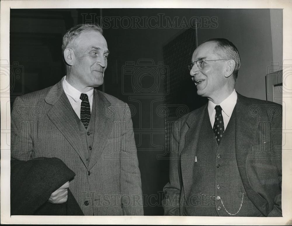 1946 Press Photo Seth W. Richardson succeeds as Pearl Harbor Counsel Chief - Historic Images