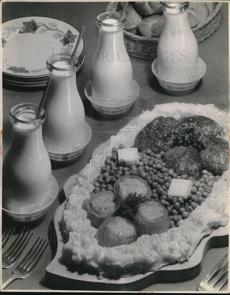 1936 Press Photo Combine dairy foods with hamburger vegetables - neb69161 - Historic Images