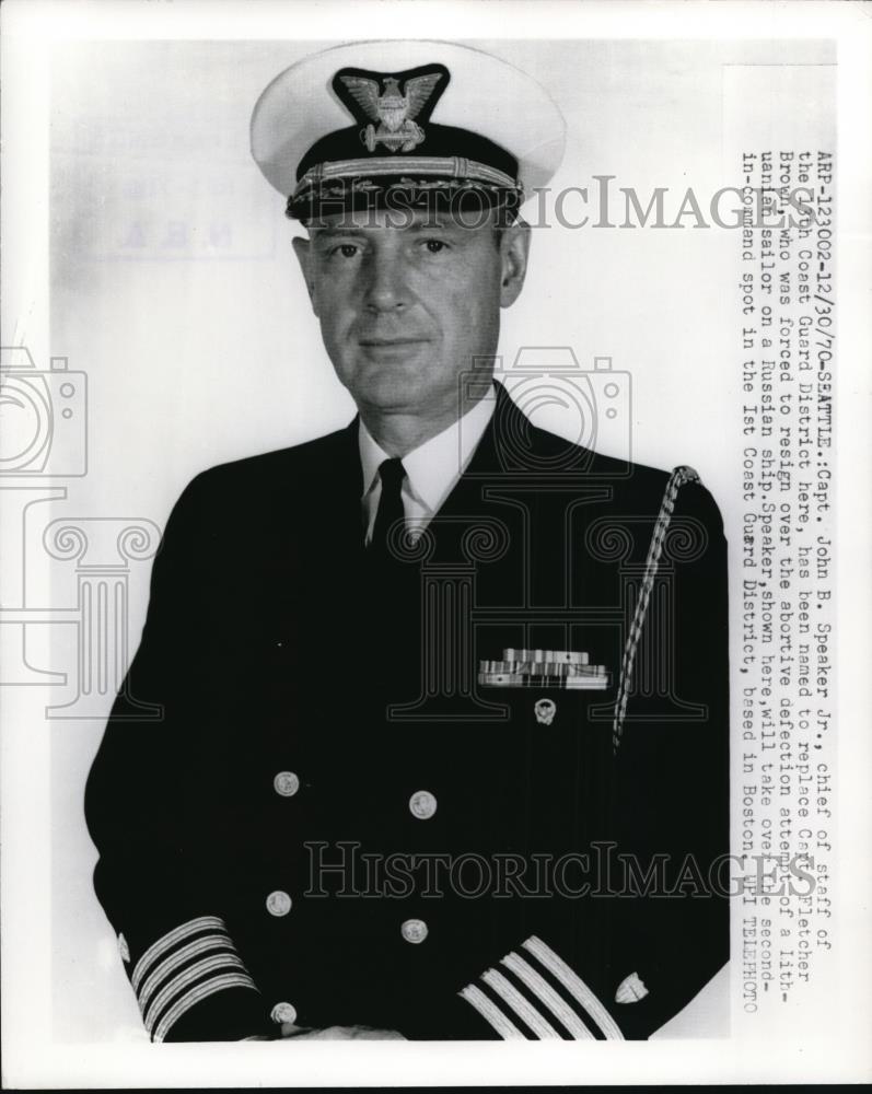 1970 Press Photo Captain John B Speaker Jr 13th Coast Guard District Seattle WA - Historic Images