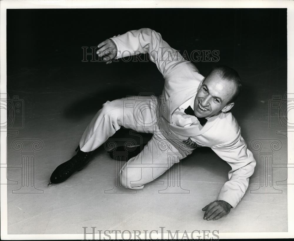 1961 Press Photo David Jenkins figure skater on the ice - Historic Images