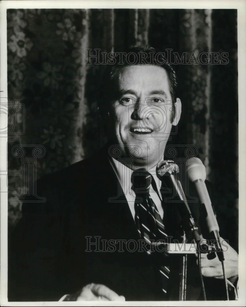 1972 Press Photo Senator Fred R. Harris from Oklahoma and Author - cvp16679 - Historic Images