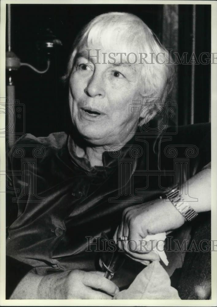 1980 Press Photo Eleanor Hamilton Author Psychiatrist - cvp16043 - Historic Images