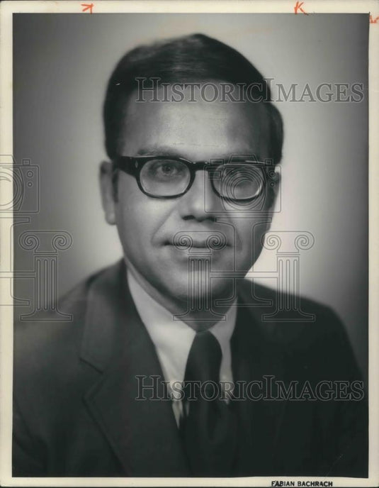 1971 Press Photo Carl Glickman American Steel & Pump - cvp13978 - Historic Images
