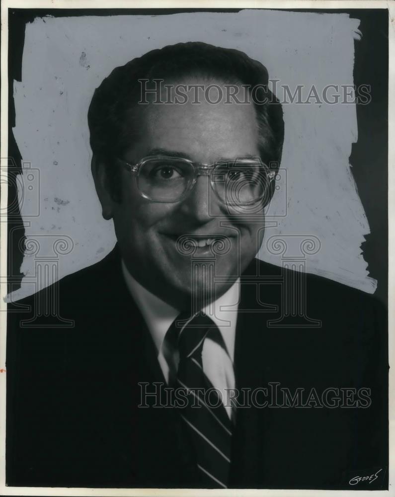 1976 Press Photo Anthony J. Garofoli County Commissioner Cleveland Ohio - Historic Images