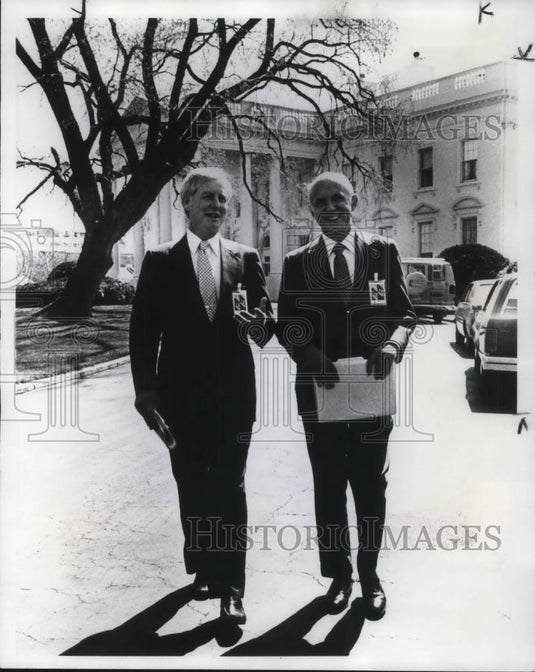 1982 Press Photo Roy G. Green Chairman united states league of savings assus - Historic Images