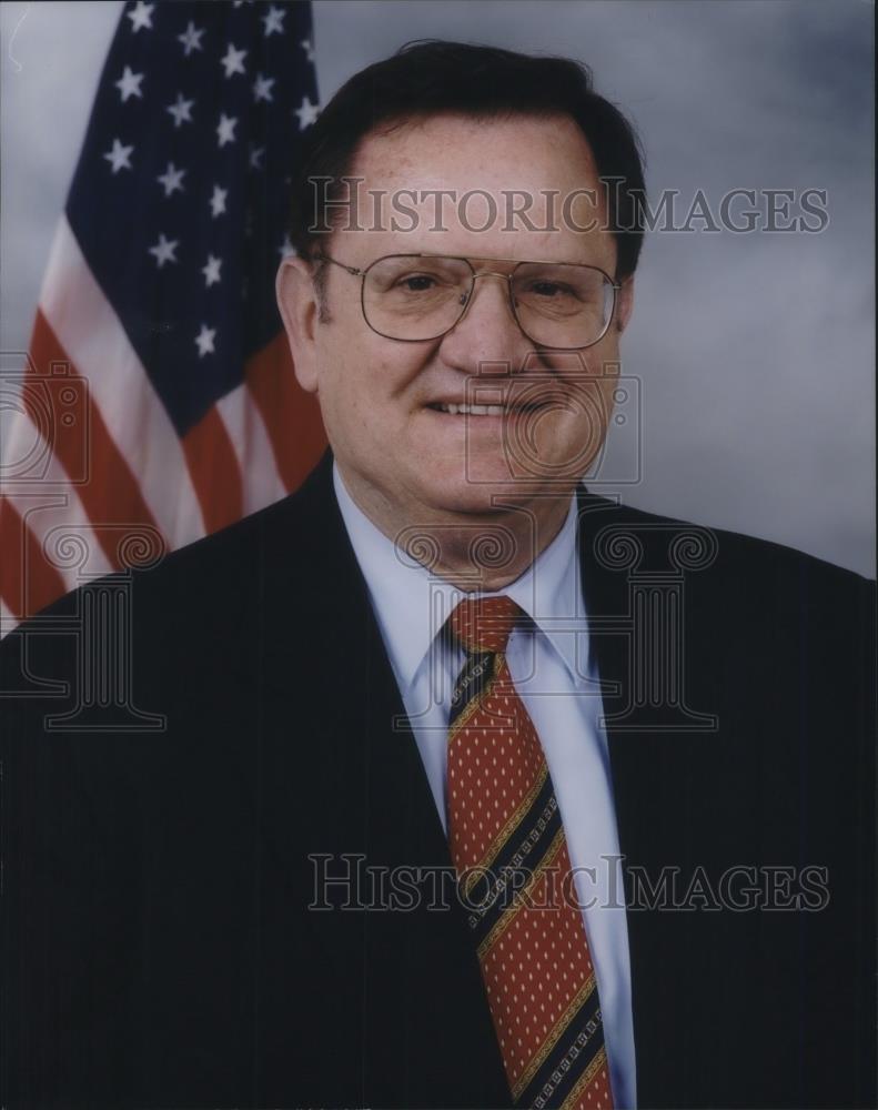 2000 Press Photo Congressman Paul E. Gilmer Ohio 5th District - cvp13719 - Historic Images