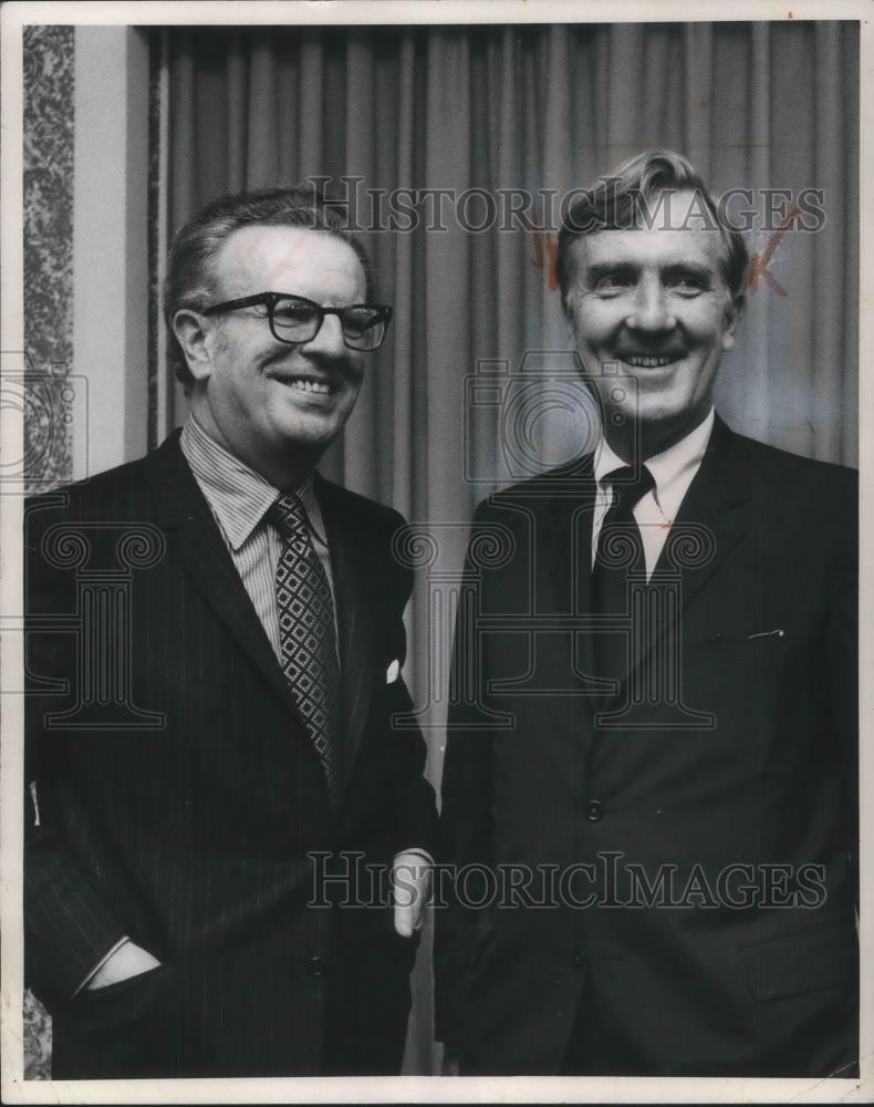 1970 Press Photo John Gilligan &amp; Lawrence O&#39;Brien - cvp13816 - Historic Images