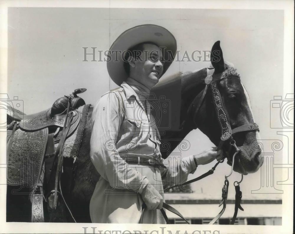 1941 Press Photo George Duffy Texas Cowboy - cvp06787 - Historic Images