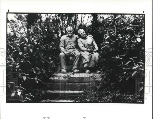 1974 Press Photo Old Friends by Flo Fox - cvp13116 - Historic Images