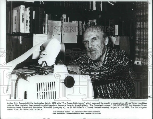 1986 Press Photo Ovis Demaris Author of The Green Felt Jungle - cvp03114 - Historic Images