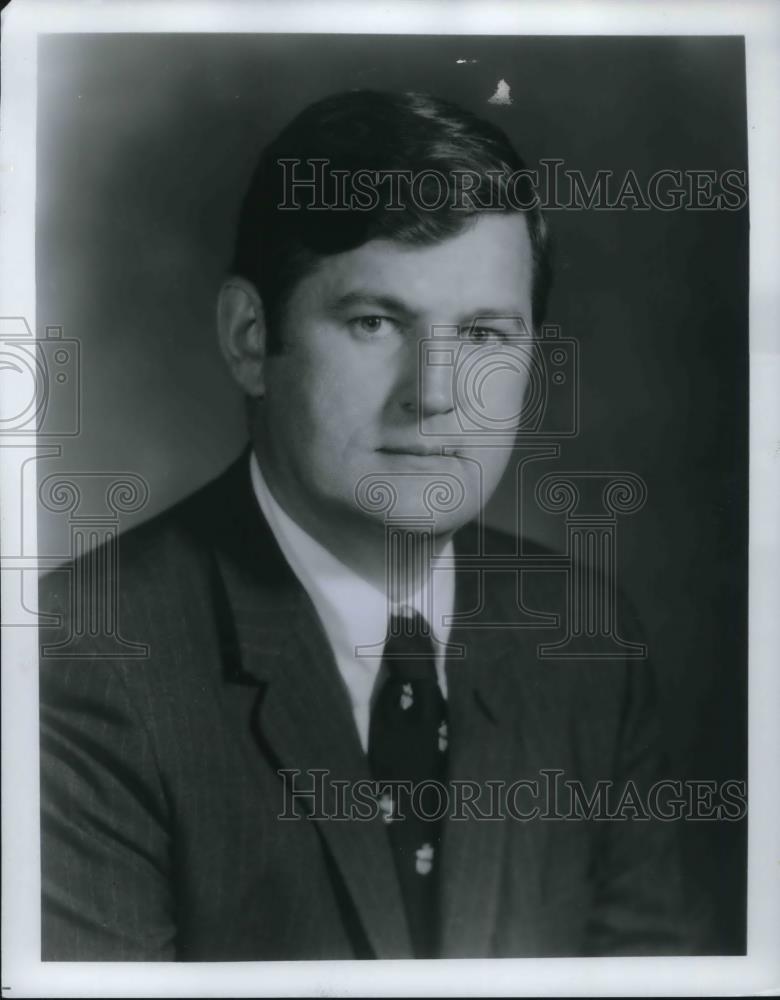 Press Photo Raymond J. Timothy WKYC-TV3 Station Manager - cvp18664 - Historic Images