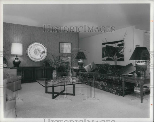 1974 Press Photo William Eells Apartment - cvp06637 - Historic Images
