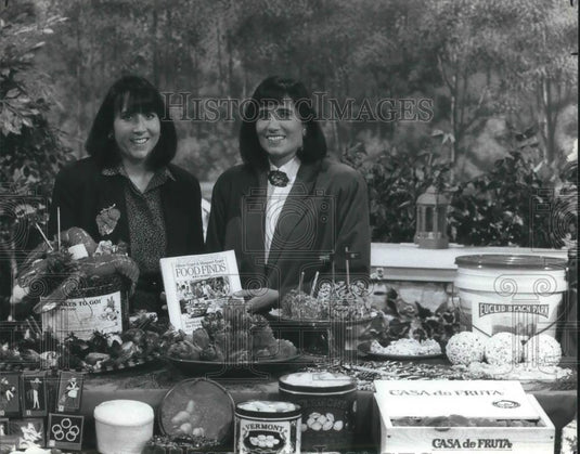 Press Photo Margaret & Allison Engel - cvp05035 - Historic Images