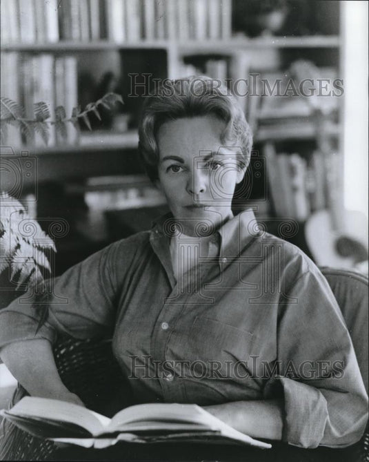 1969 Press Photo Jane Barry Author of Grass Roots - cvp00460 - Historic Images