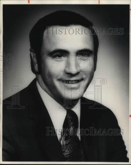 1975 Press Photo Thomas E. Ferguson of Thomas & Ferguson - cvp12006 - Historic Images