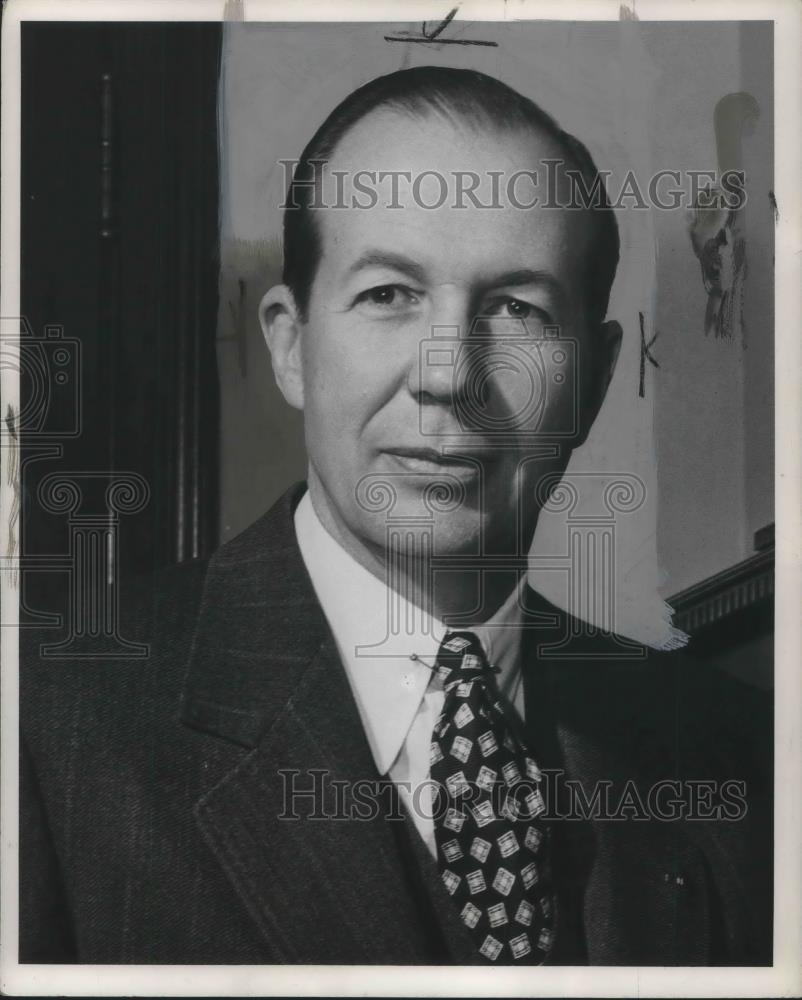 1947 Press Photo Chapman Foster Secretary US Dept of Commerce - cvp13830 - Historic Images