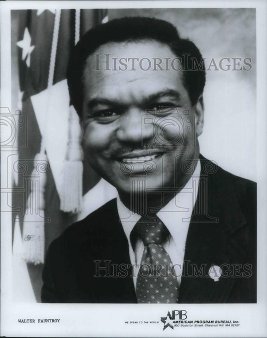1985 Press Photo Walter Fauntroy - cvp11837 - Historic Images