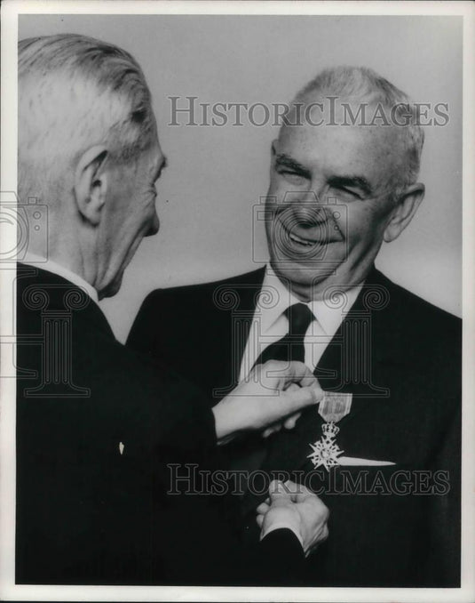 1970 Press Photo John D. Harper Chairman & CEO Aluminum Company of America - Historic Images