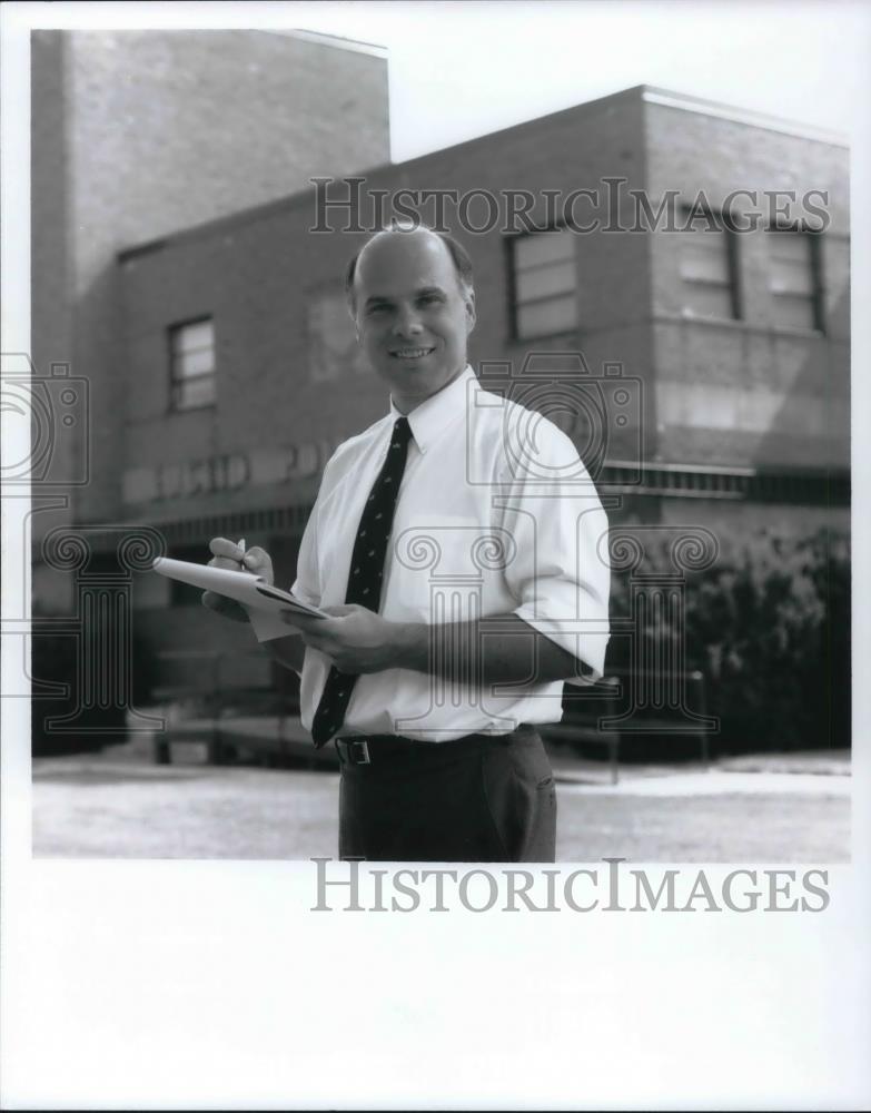 1995 Press Photo Ed Gudenas Mayor Candidate - cvp17736 - Historic Images