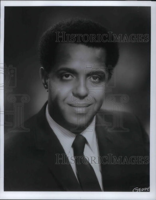 Press Photo Hubert Payne Account Executive, WKYC-TV - cvp18660 - Historic Images