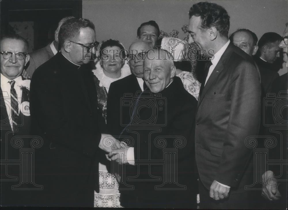 1966 Press Photo Josef Cardinal Beran &amp; Rev John Andel - cvp02235 - Historic Images