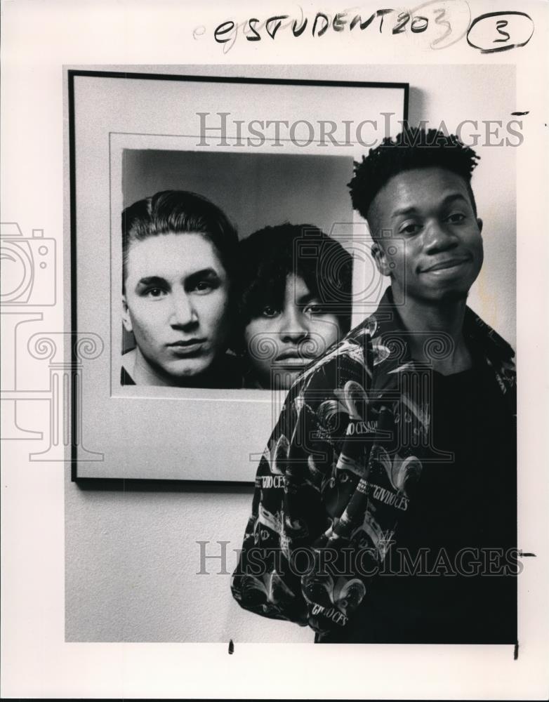 1992 Press Photo Cashmere Bell Student Cleveland - cvp00264 - Historic Images