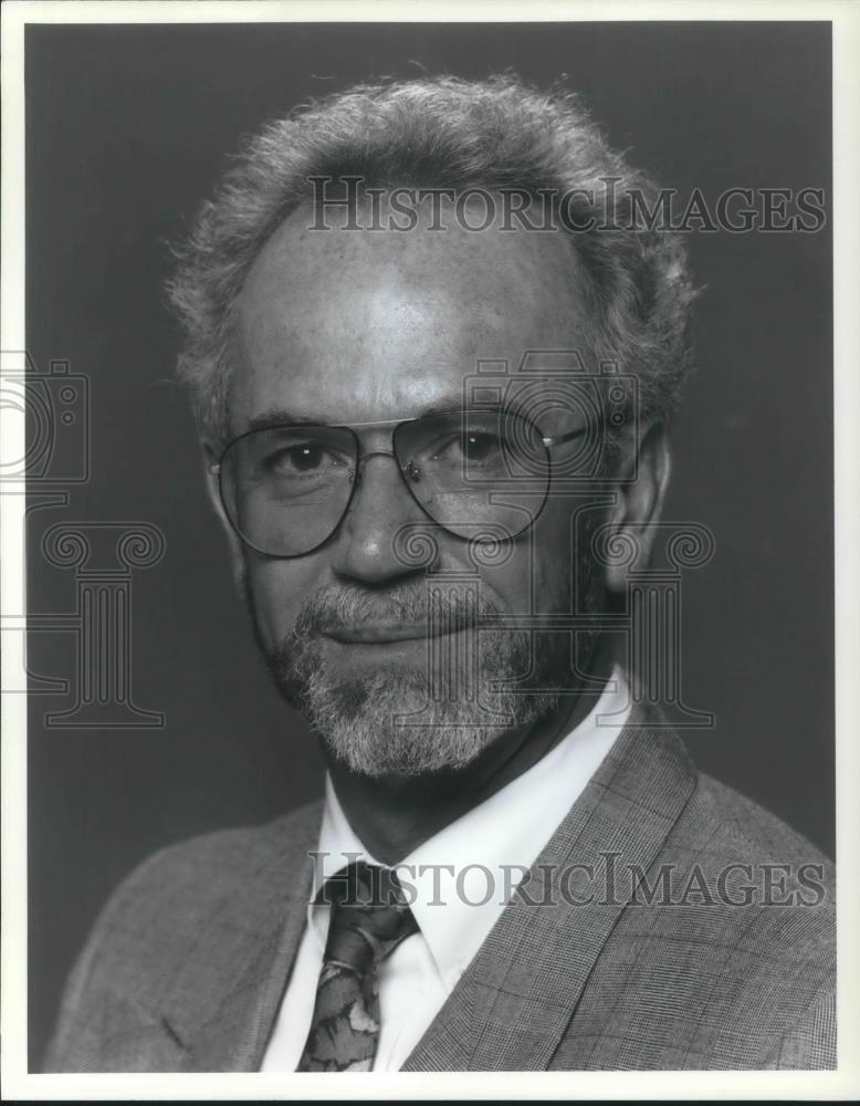 1991 Press Photo John S Clark NASA Lewis Research Center - cvp04533 - Historic Images