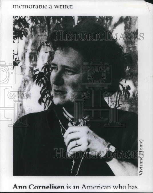 1980 Press Photo Ann Cornelisen Author Writer - cvp04407 - Historic Images