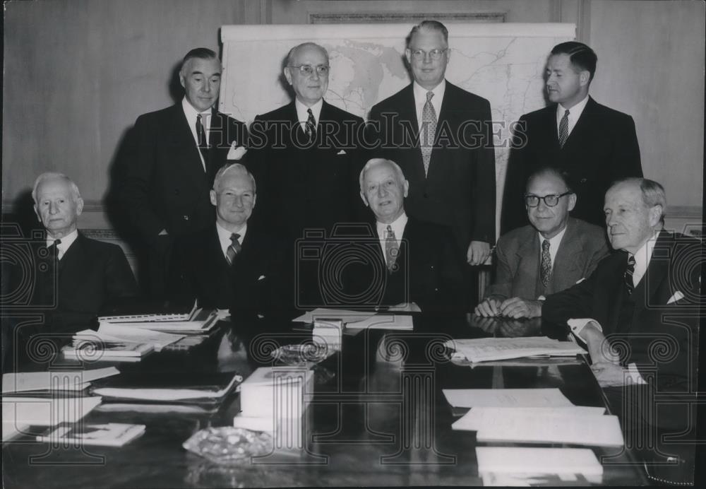 1954 Press Photo Board Chairman Cyrus Eaton Walter J. Tuohy President - Historic Images