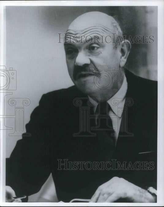 1974 Press Photo James P Dixon President Antioch College - cvp06904 - Historic Images