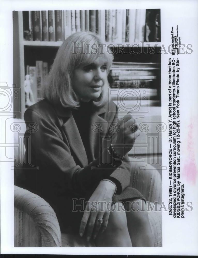 1989 Press Photo Dr. Nancy Y. Arndt Developed Divorce Prevention Curriculum - Historic Images