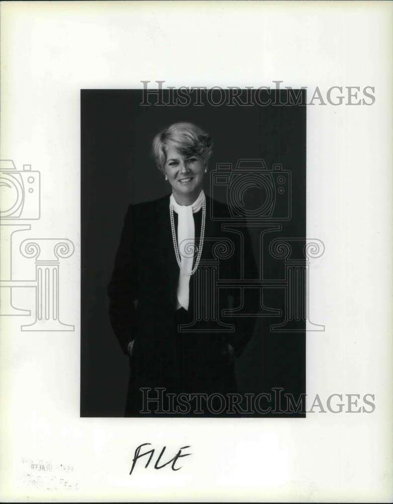 1985 Press Photo Geraldine Ann Ferraro Congresswoman - cvp15440 - Historic Images