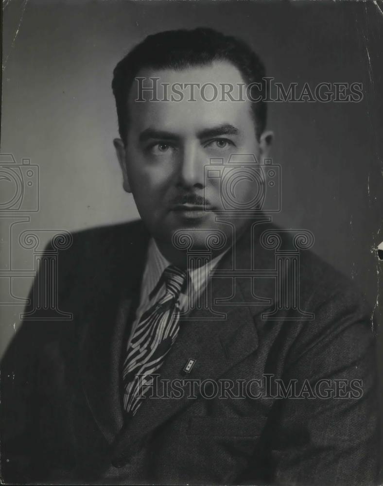 1945 Press Photo Ralph Donaldson - cvp03653 - Historic Images