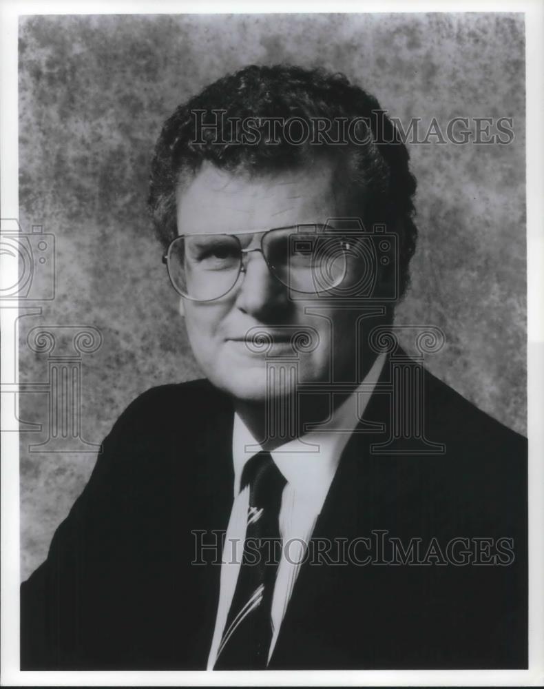 Press Photo Howard Stringer President CBS/Broadcast Group - cvp11396 - Historic Images