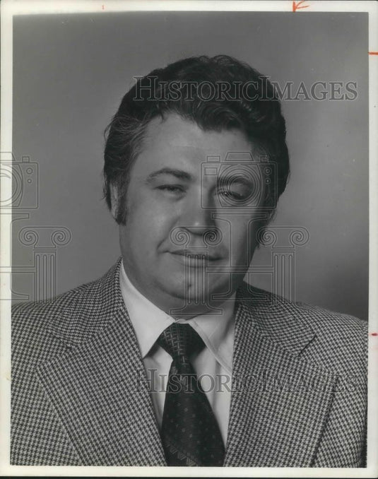 1977 Press Photo Steve Bencic Cleveland Hofbrauhaus Restaurant Owner - cvp01919 - Historic Images