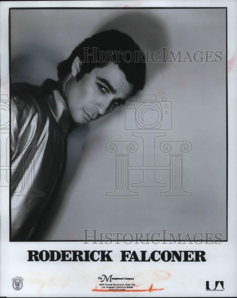 1977 Press Photo Roderick Falconer Rod Taylor Screenwriter Poet Recording Artist - Historic Images
