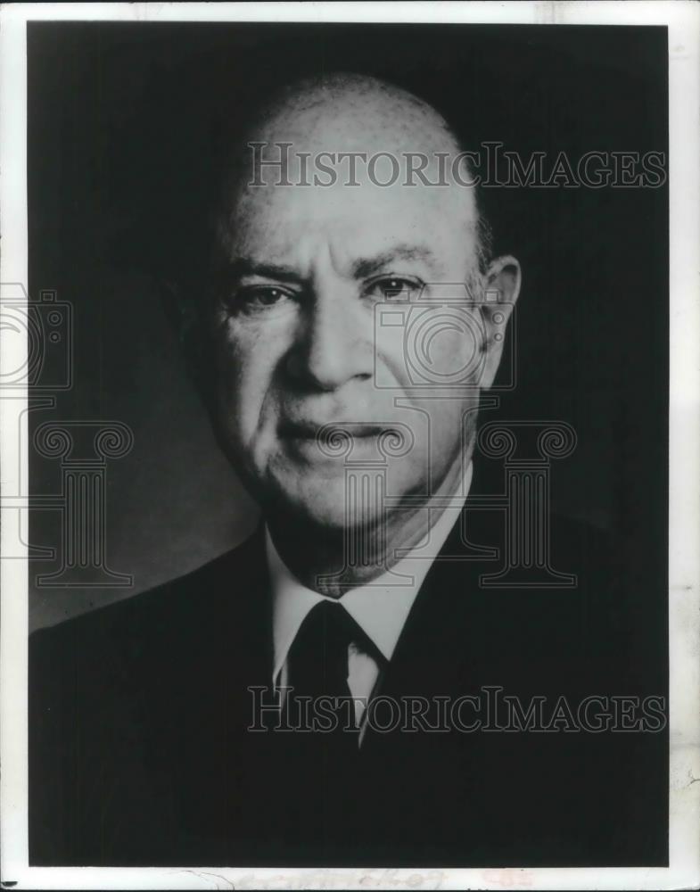 1986 Press Photo Laurence A. Tisch President and Chief Executive Officer CBS Inc - Historic Images