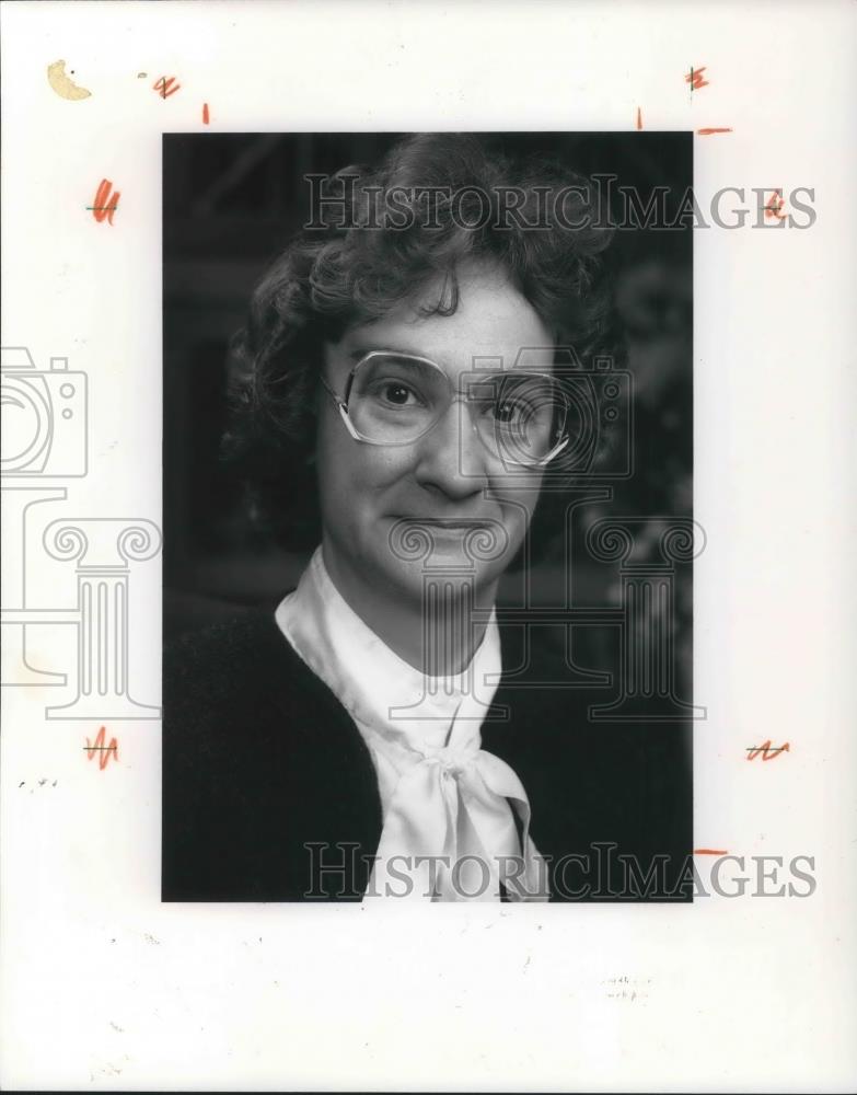 1992 Press Photo Sister Anne Marie Diederich President Ursuline College - Historic Images