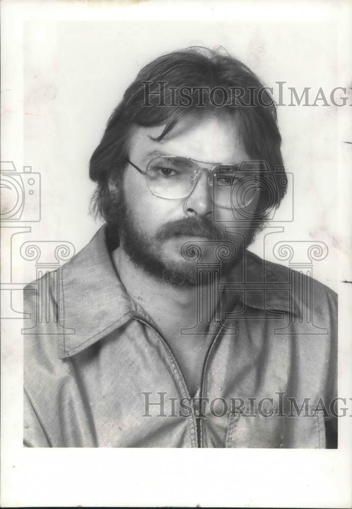 1981 Press Photo D&#39;Arcy Egan Plain Dealer Outdoors Editor - cvp06142 - Historic Images
