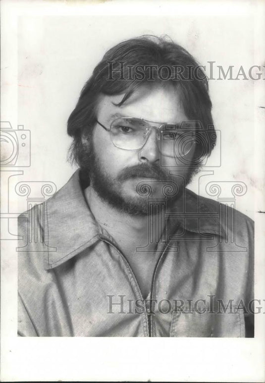 1981 Press Photo D'Arcy Egan Plain Dealer Outdoors Editor - cvp06142 - Historic Images