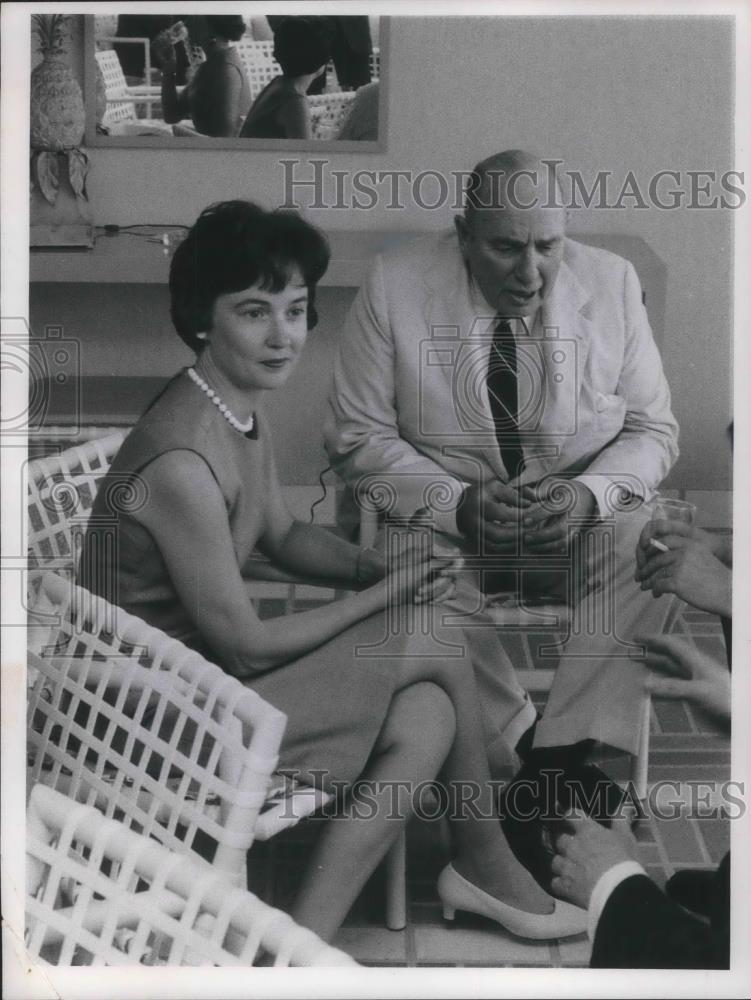 1967 Press Photo Mrs Charles Davis &amp; Howard P Eells Jr - cvp06428 - Historic Images